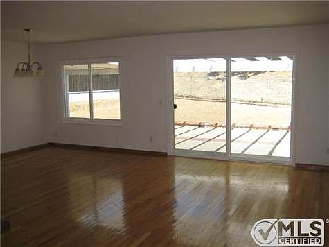 4th image of 7429 Stoneview Ct