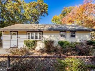 210 Pardee Blvd, Browns Mills, NJ 08015