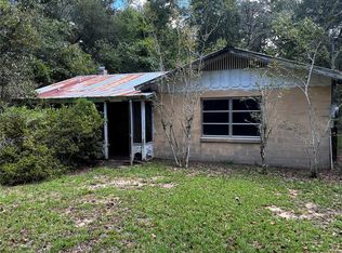 24635 NE 175th Ct, Fort Mc Coy, FL 32134