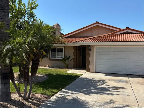 30345 Little Harbor Dr, Canyon Lake, CA 92587