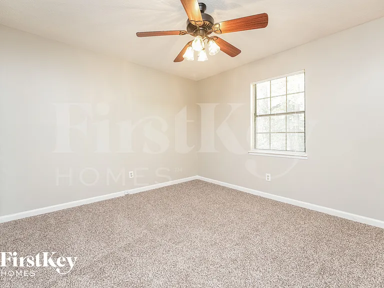 2261 Cherokee Valley Dr — Photo 11