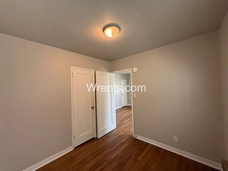 1824 W Riverside Ave — Photo 6