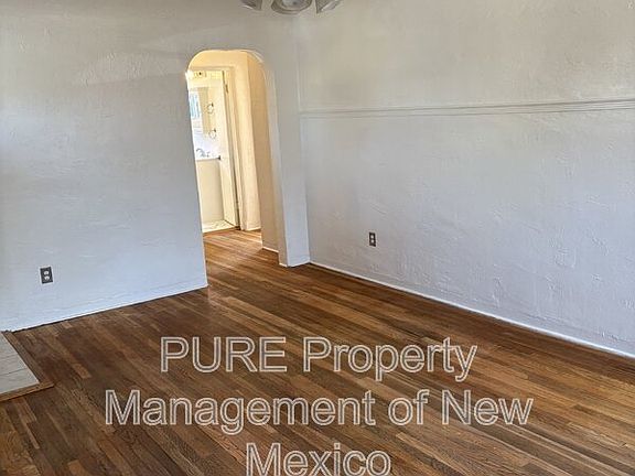 3rd image of 3424 Anderson Ave SE
