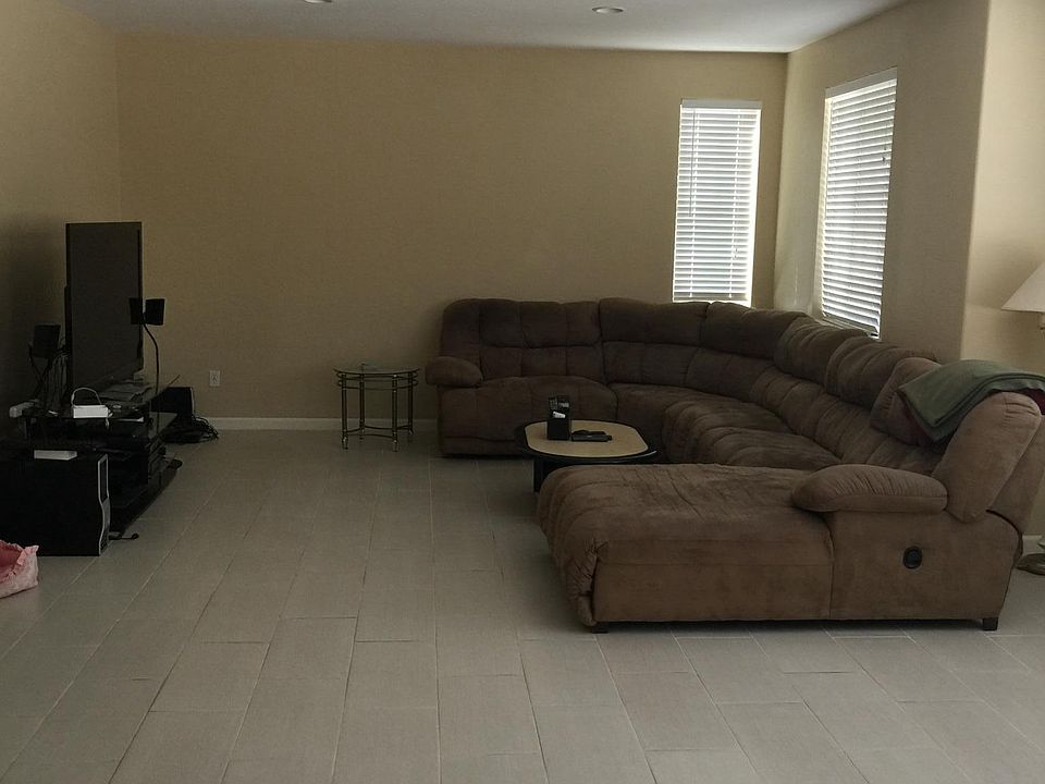 2nd image of 4545 Dandelion Loop