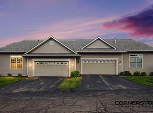 1158 Kensington St NW, Grand Rapids, MI 49534