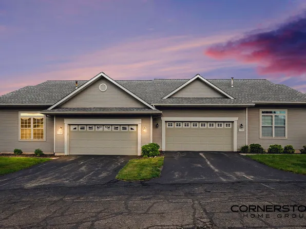 1158 Kensington St NW, Grand Rapids, MI 49534