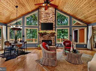 457 E Catoctin Dr, Wintergreen Resort, VA 22967