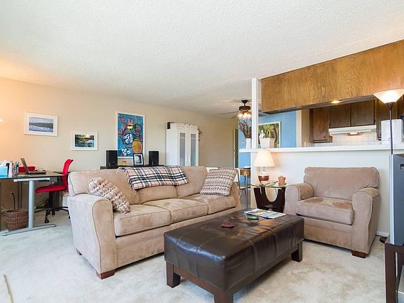 5th image of 420 Redondo Ave Unit 305