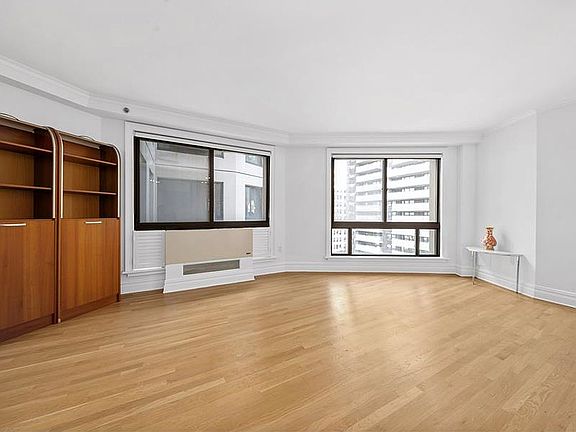 3rd image of 203 W 90th St APT 9E
