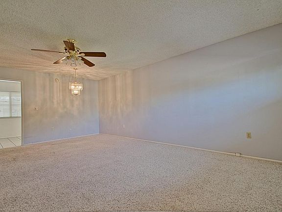 4th image of 10263 N 108th Ave