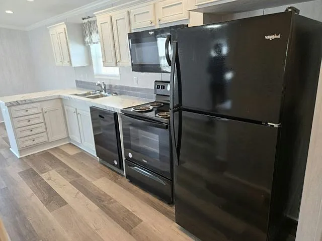 1 bed, 1.0 bath, 640 sqft, $1,700 — Photo 4