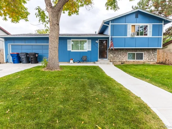 8136 Explorador Calle, Denver, CO 80229