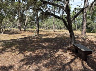 Rainey Trl, Panacea, FL 32346