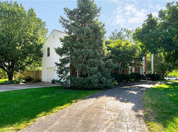 4th image of 6515 Woodson Dr