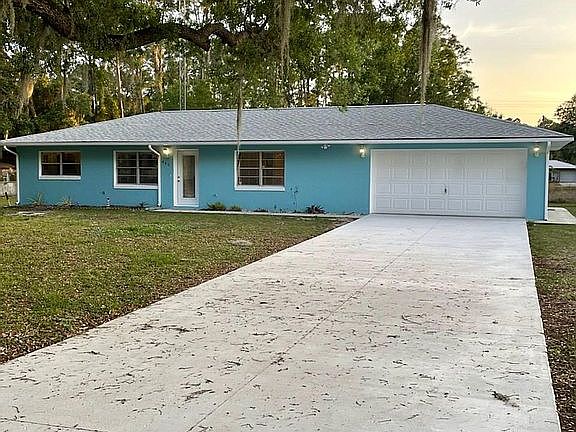 2nd image of 440 Bottlebrush Ave