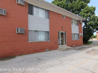 642 S Dodge St APT 6, Iowa City, IA 52240