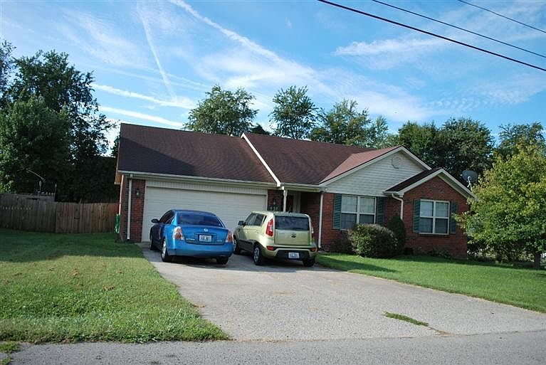 1st image of 131 Oliver Dr
