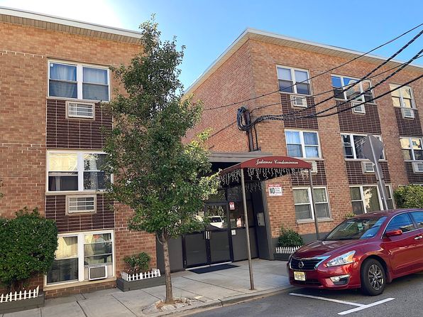 133 33rd St APT 3K