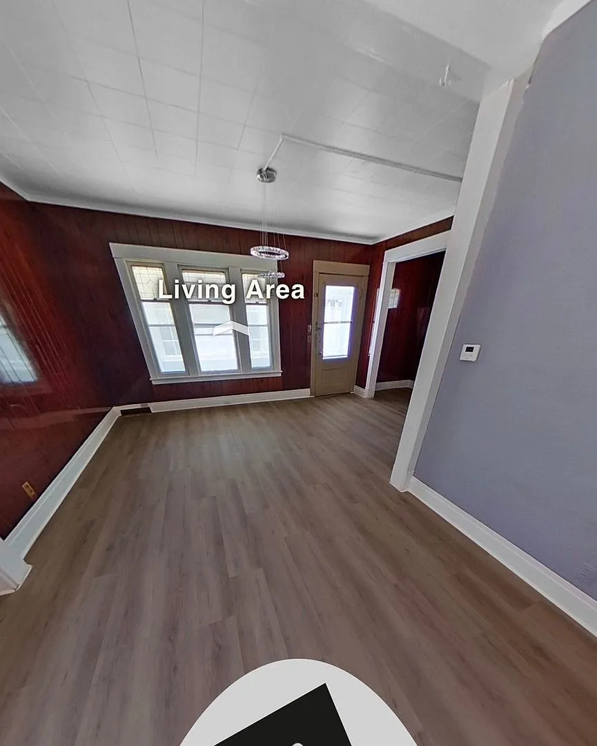 Charming 3BR House in Buffalo — Photo 2