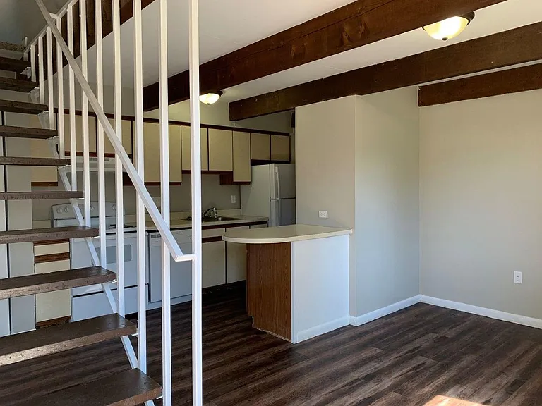 The Extra Mile LLC — Photo 3