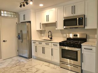 3327 S Archer Ave #RB1, Chicago, IL 60608