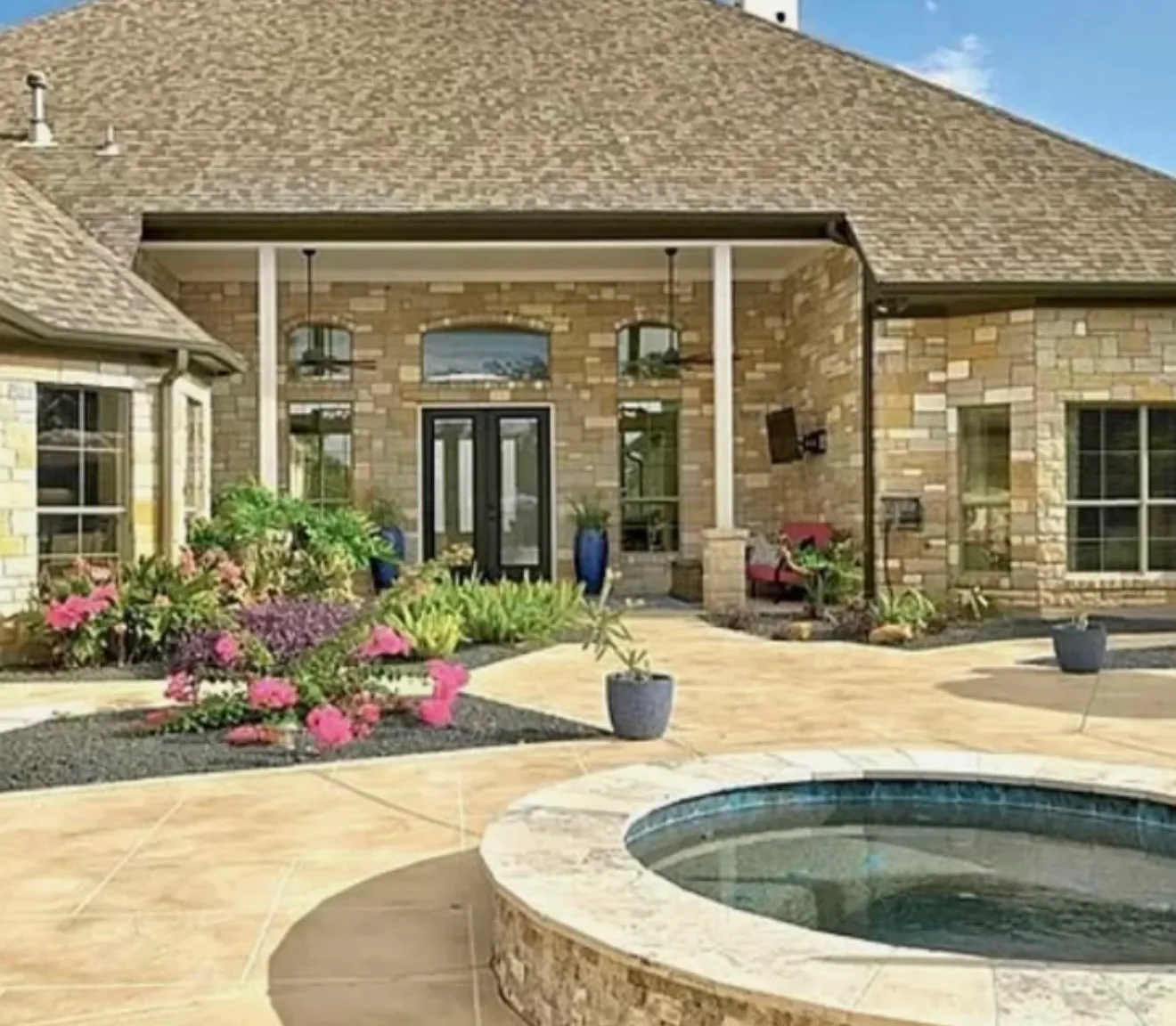 Old Windmill Ln, Bastrop — Photo 2