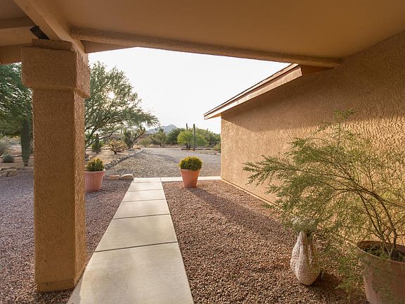 4th image of 4840 N Calle Llanura