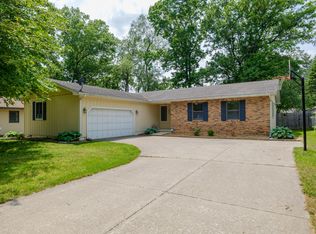 6838 Marlow St, Portage, MI 49024