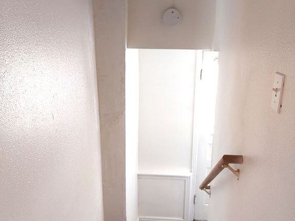 3rd image of 1620 8th Ave #08b3272ed