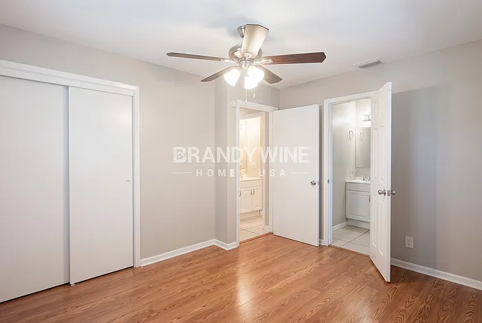 4301 W Bay Ave — Photo 9