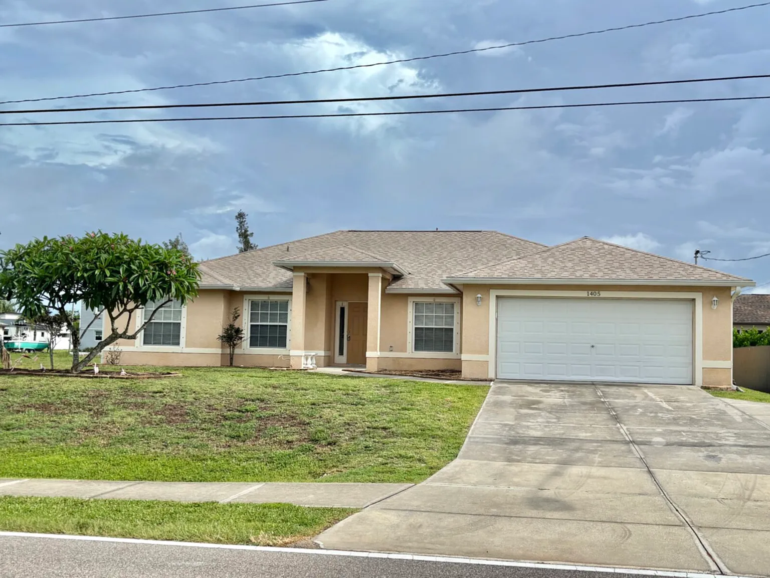 4 bed, 2.5 bath, 2100 sqft, $1,975 — Photo 1