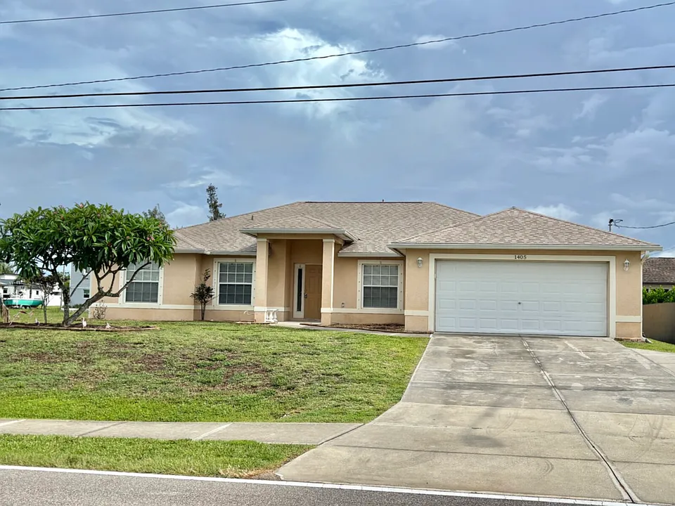 1405 Trafalgar Pkwy