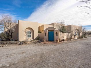 5944 Dusty Prints Rd, Las Cruces, NM 88007