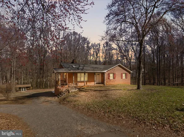 4811 Olley Ln, Fairfax, VA 22032