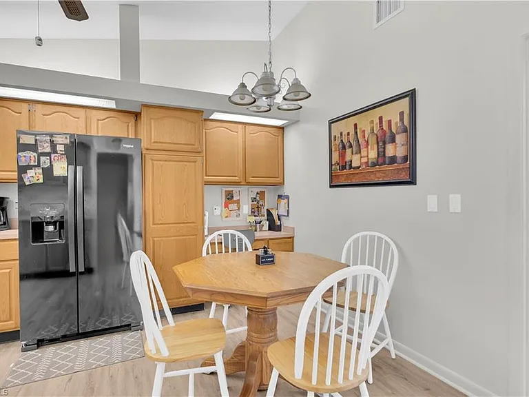 1251 Broadwater Dr — Photo 13