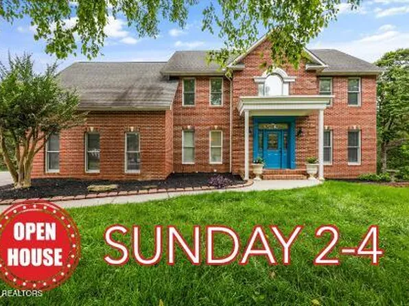 16 Radcliff Ter, Oak Ridge, TN 37830