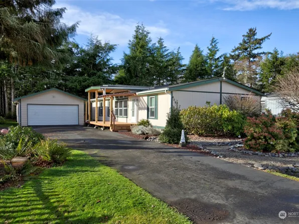 609 Chenois Avenue NE, Ocean Shores, WA 98569