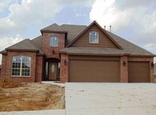 20521 E 35th Pl S, Broken Arrow, OK 74014