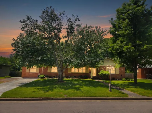 308 Kennedy Hts, Carlisle, KY 40311