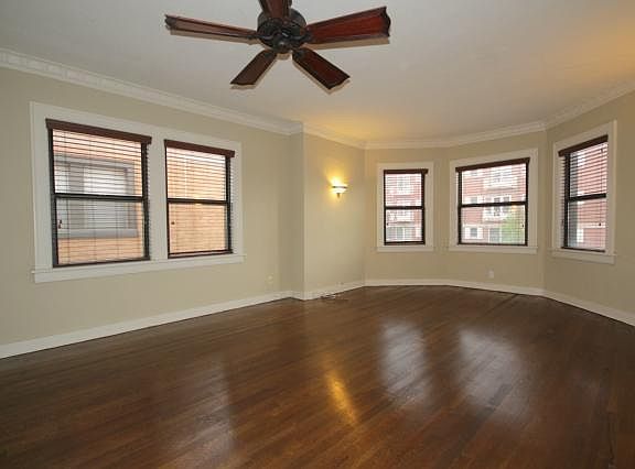 5th image of 4508 Broadway St #2N