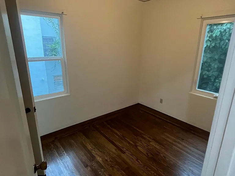 1311 Sacramento St — Photo 4