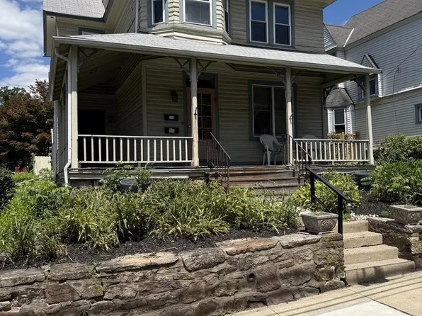 139 W Ashland St, Doylestown, PA 18901