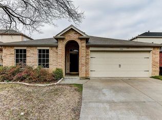 3400 Raleigh Dr, Fort Worth, TX 76123
