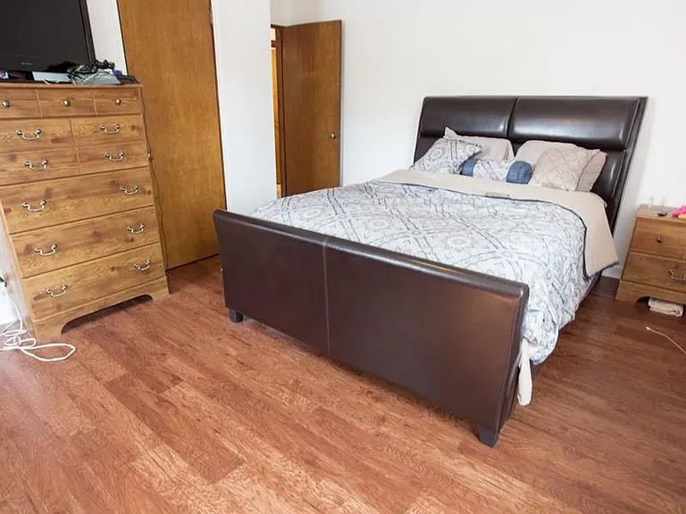 101 Marion Ave #1 — Photo 15