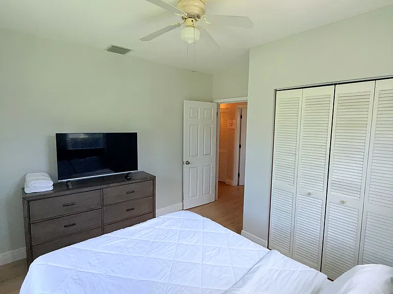 201 Flagler Dr — Photo 8