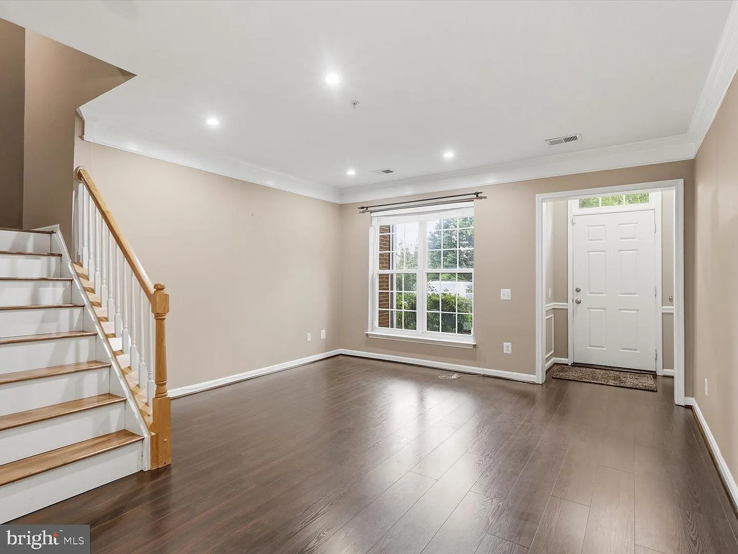 2 bed, 2.5 bath, 1360 sqft, $2,750 — Photo 3