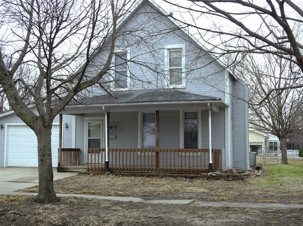 604 E Jefferson St, Winterset, IA 50273