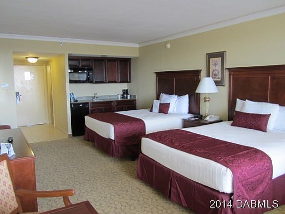 4th image of 600 N Atlantic Ave #830