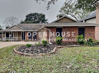 8543 Sunny Ridge Dr, Houston, TX 77095