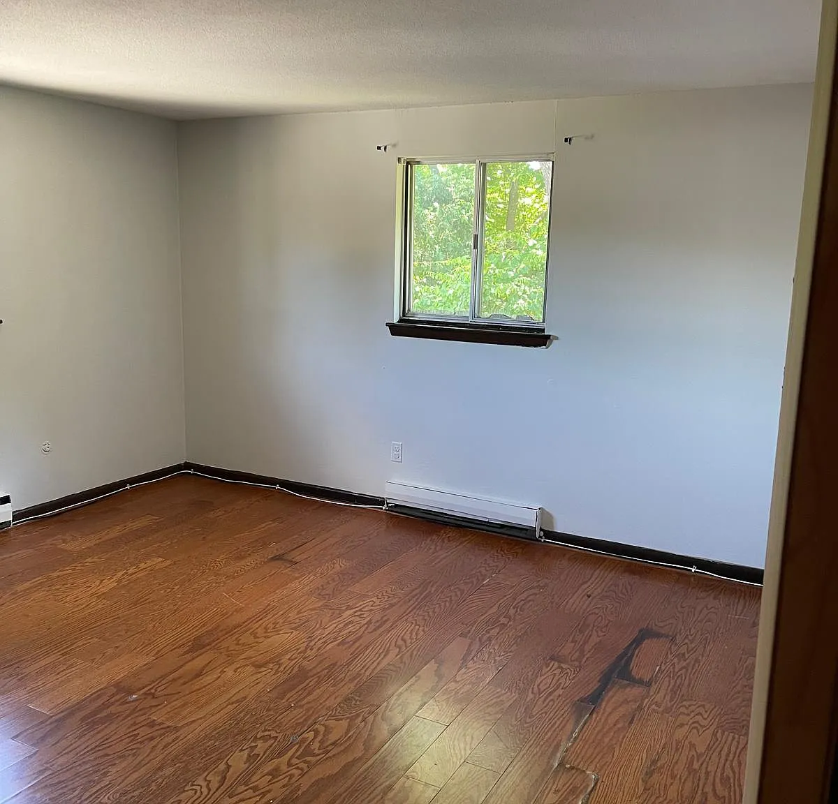 2 bed, 680 sqft, $2,400 — Photo 4